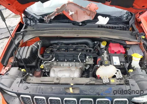 2021 Jeep Renegade Latitude Fwd from USA, damaged, VIN ZACNJCBB0MPN27276